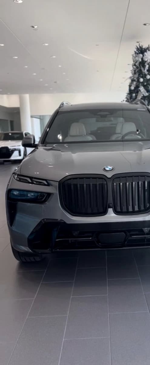 2023 BMW X7 xDrive40i
